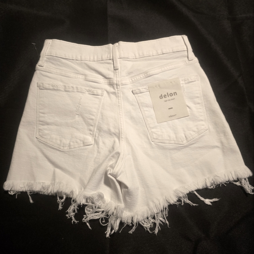 Edyson High Rise Shorts - Picture 2 of 3